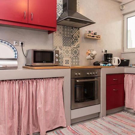 2 Bedroom Apartment At The Historical Center, View To Acropolis Атина Екстериор снимка