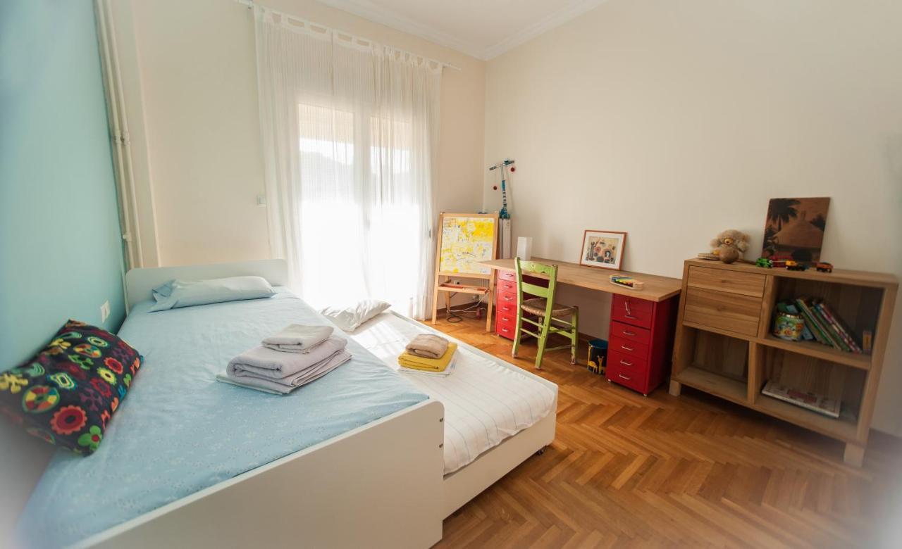 2 Bedroom Apartment At The Historical Center, View To Acropolis Атина Екстериор снимка