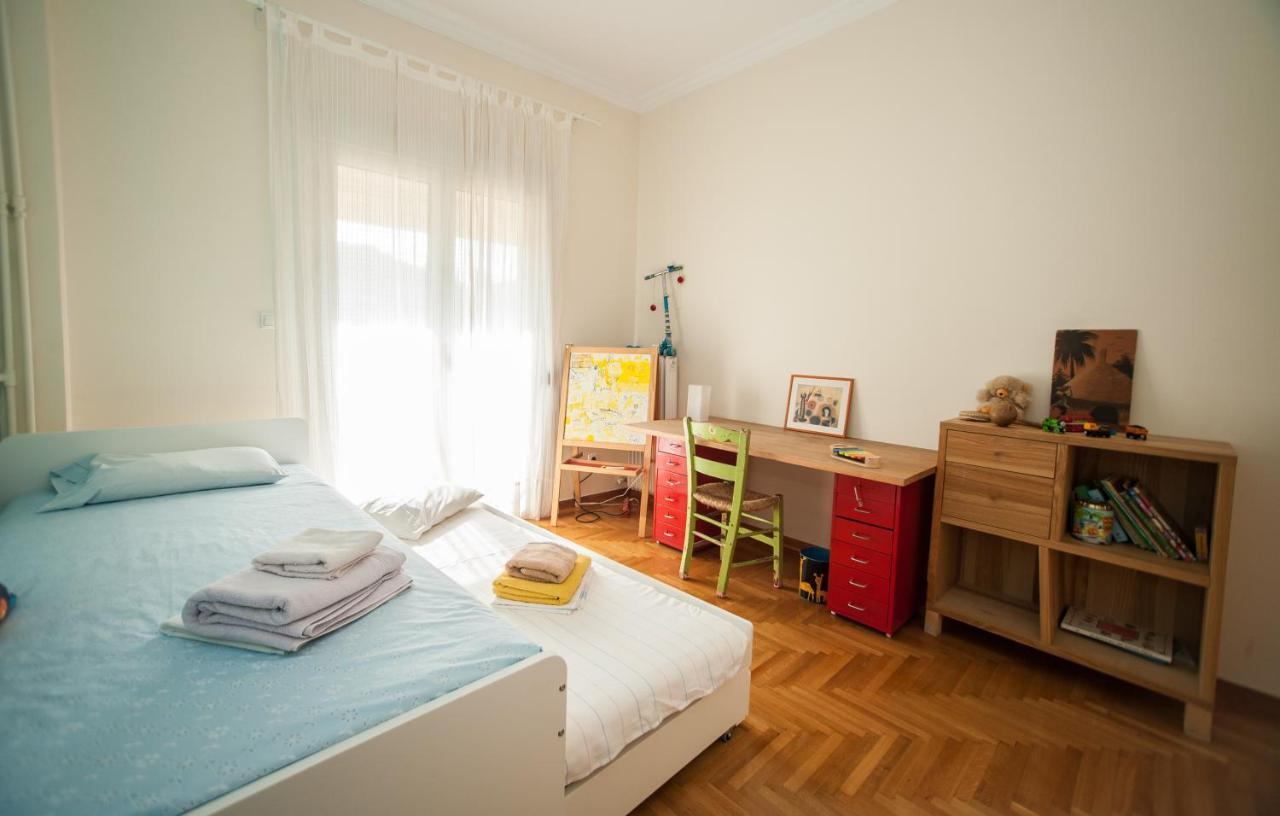 2 Bedroom Apartment At The Historical Center, View To Acropolis Атина Екстериор снимка